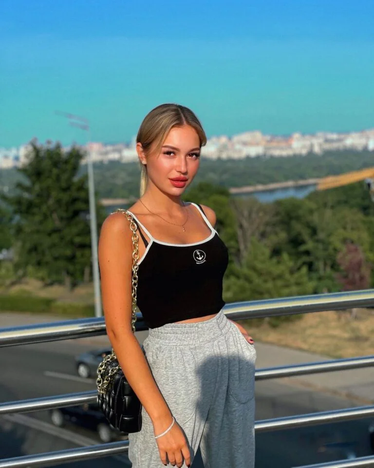 UkraineBride4you image 4