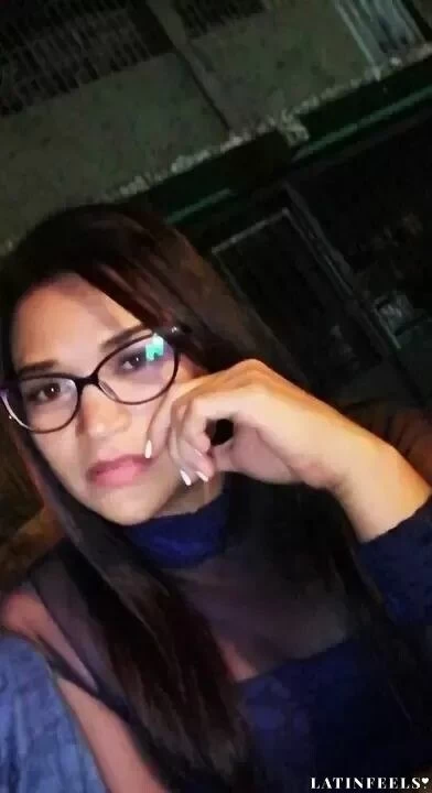 Karina, 36