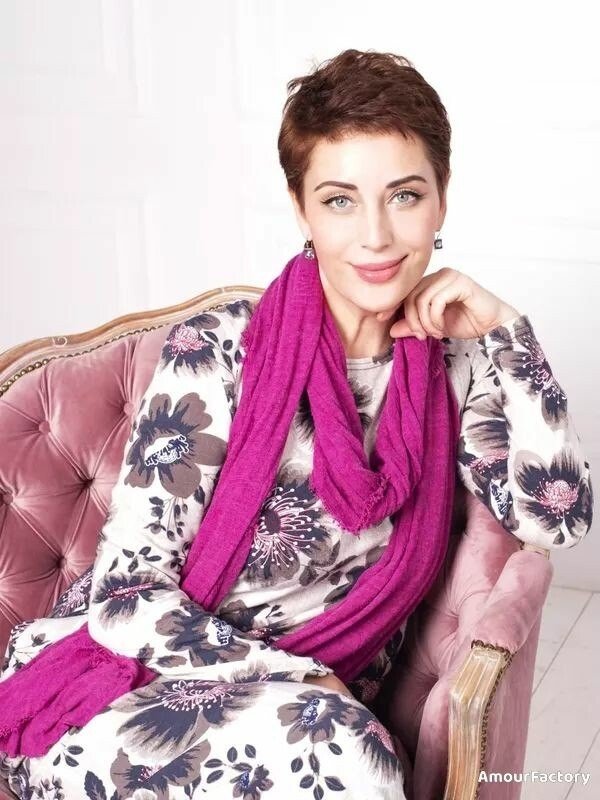 Julia Profile image 5