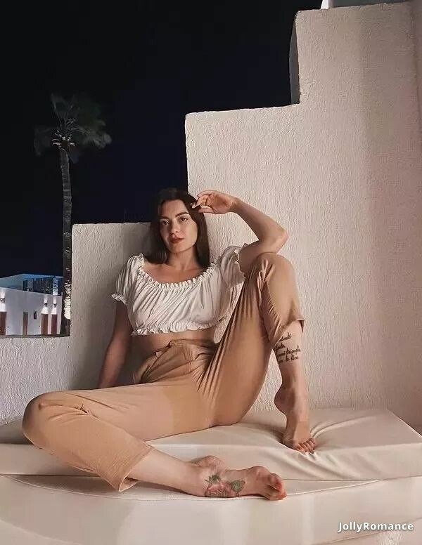 Veronika Profile image 3
