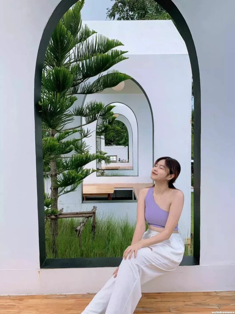 Sumintra Profile image 1