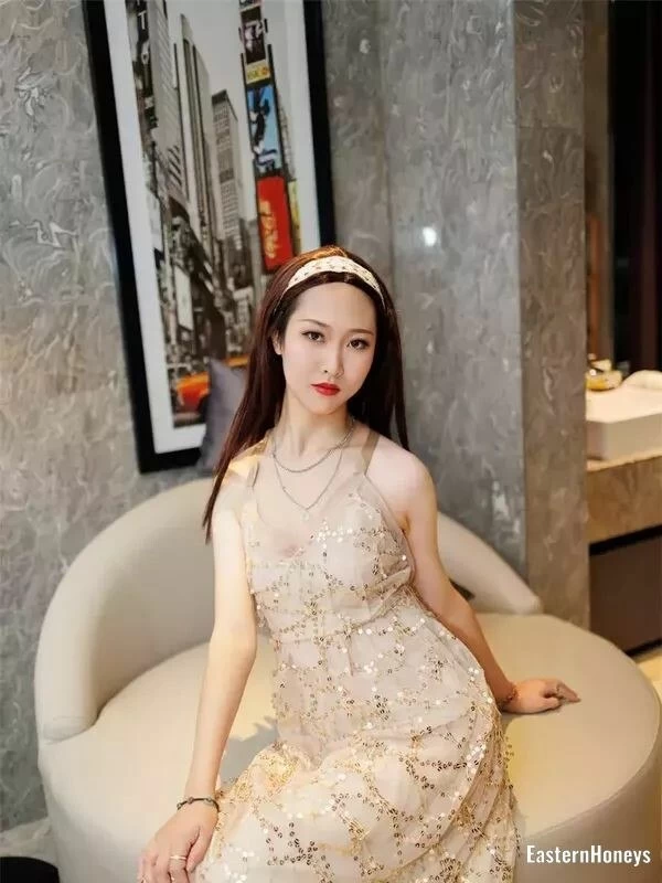 Zhenying Profile image 2