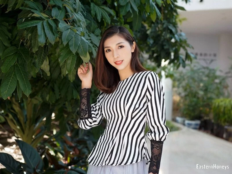 Jie Profile image 1