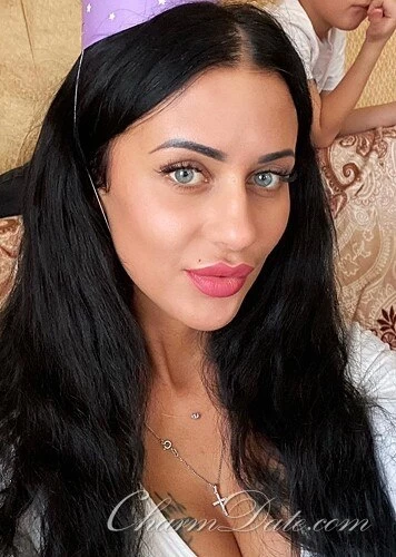 Irina, 29