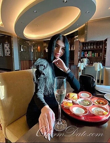 Karina, 23