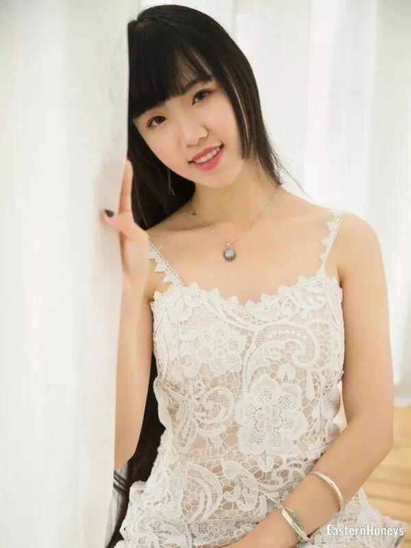 Liu Jiayu Profile image 1