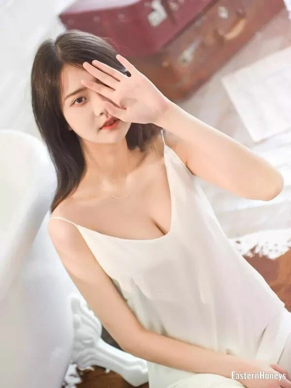 Zou Profile image 5