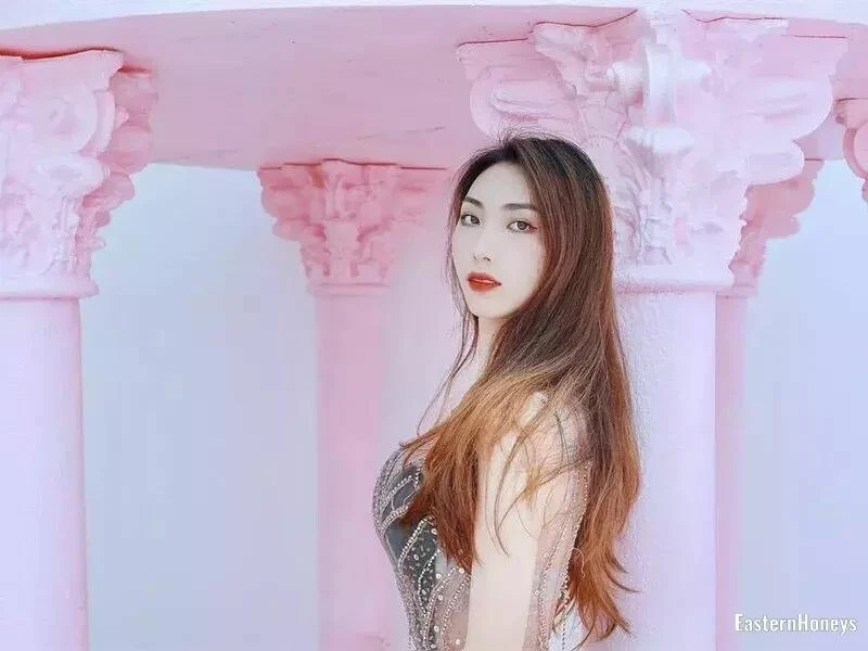Xi Zhang Profile image 4