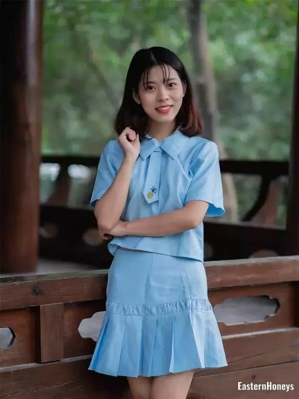Danni Profile image 2