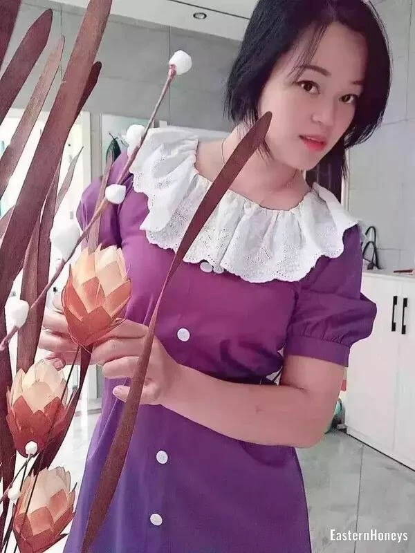 Bella Profile image 4