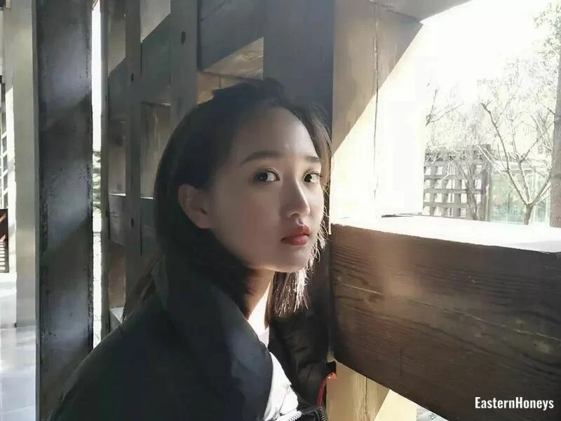 Claire Profile image 1