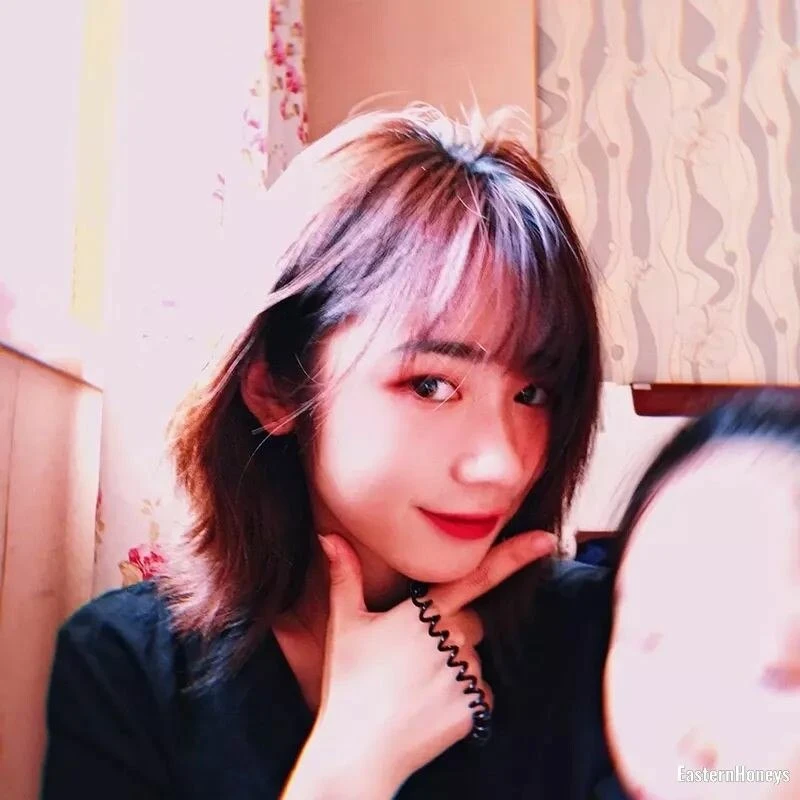 Yue Profile image 1