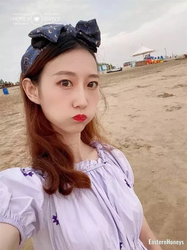 Anna Profile image 1
