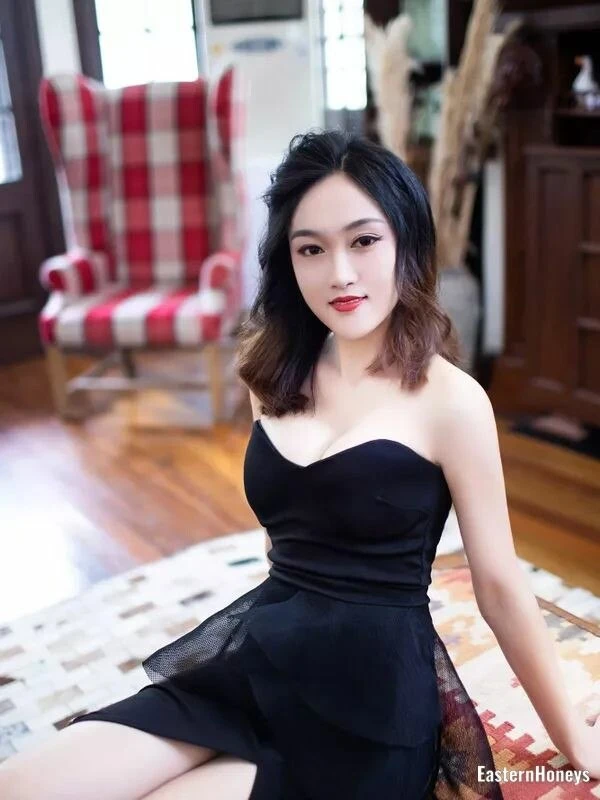 Olga Profile image 5
