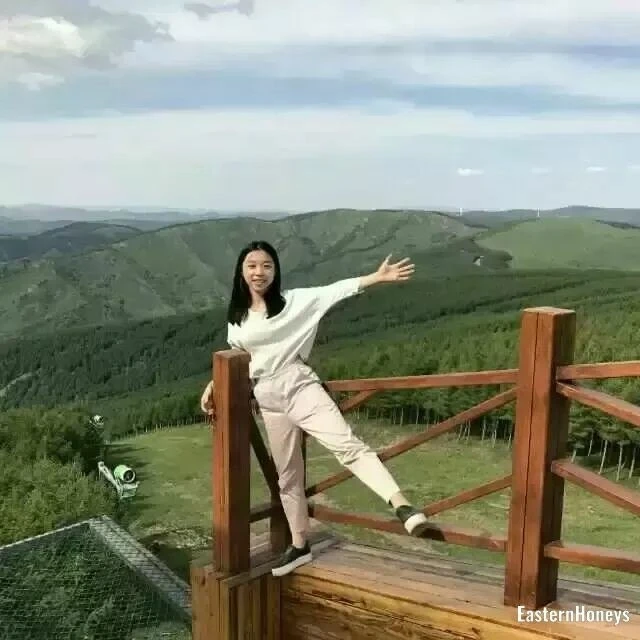 Ziyi Profile image 2