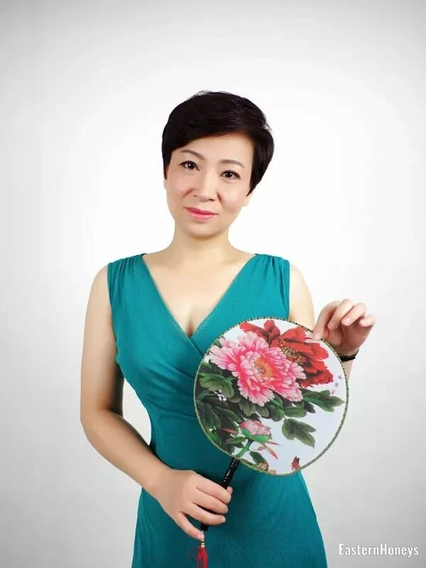 Qi LIu Profile image 3