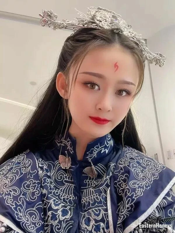 Juping Yan Profile image 5