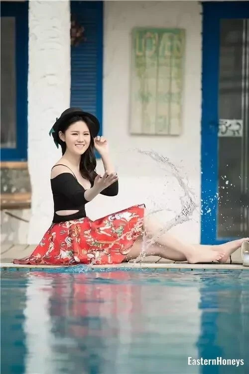 Qinqin Profile image 3