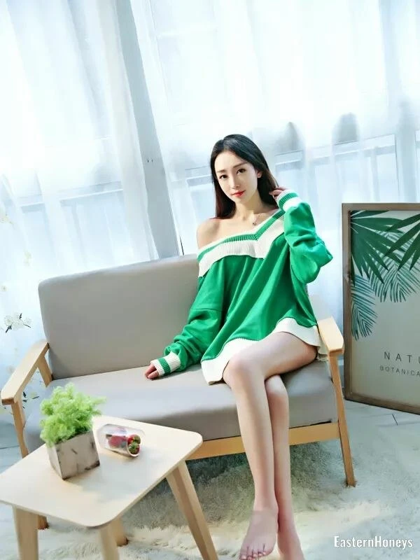 Yijia Profile image 1