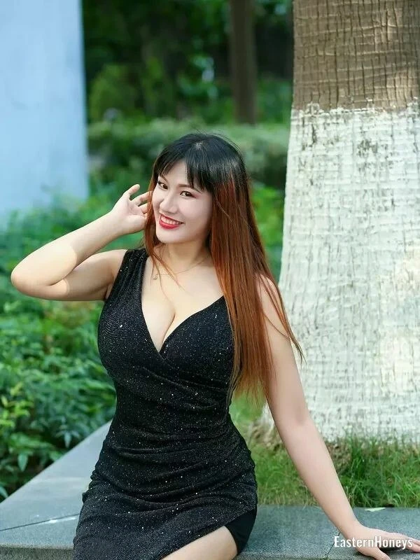 Amanda Profile image 1