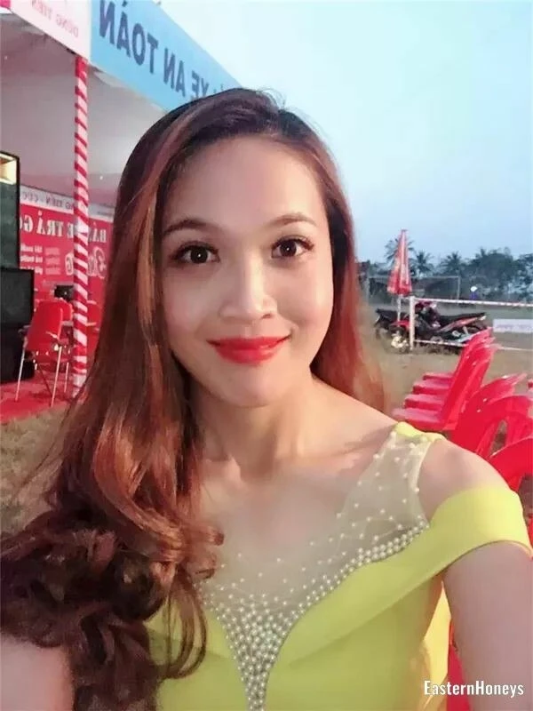 Thi Bich Van Profile image 2