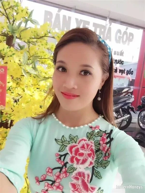 Thi Bich Van Profile image 3