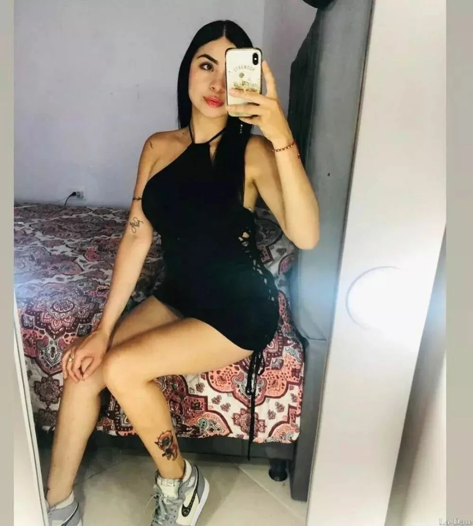 Juliana Profile image 4