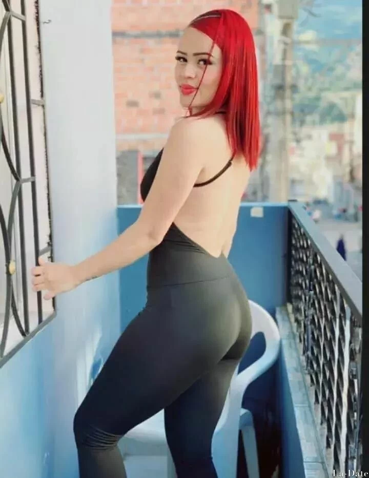 Stefanny Profile image 3