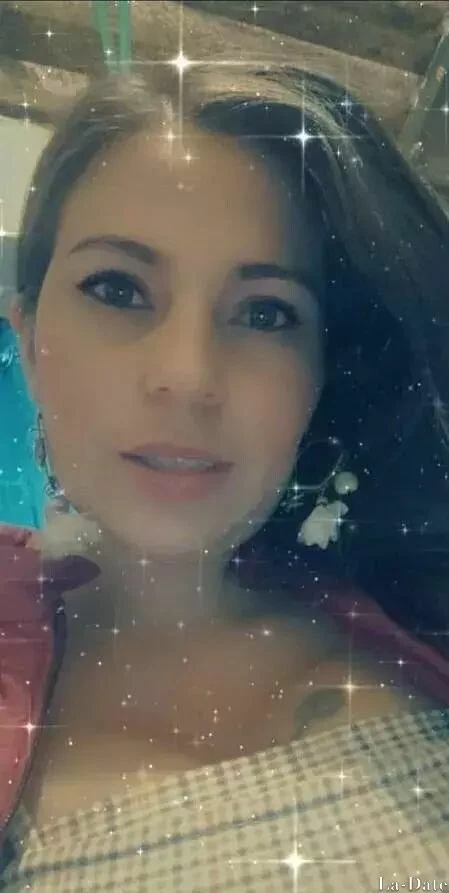 Laura, 31