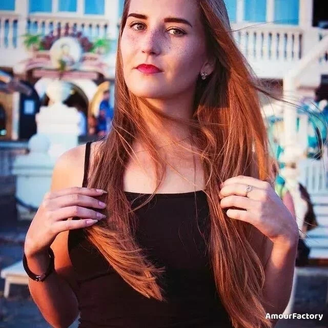 Ekaterina, 26