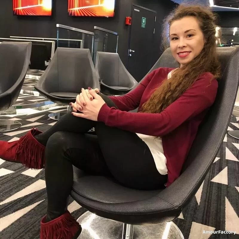 Svetlana, 30